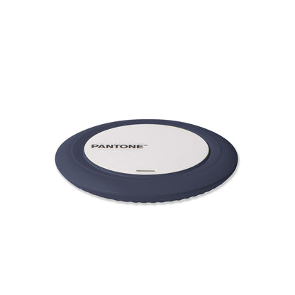 PANTONE QI Charger Kabellos Ladegerät navy | einfaches Aufladen ohne Kabel | Gesamtleistung  7,5 W | LED Ladeanzeige